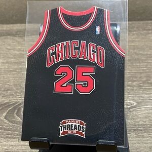 2012-13 MARQUIS TEAGUE Die-Cut Threads Team Chicago Bulls Jersey RC Card #23